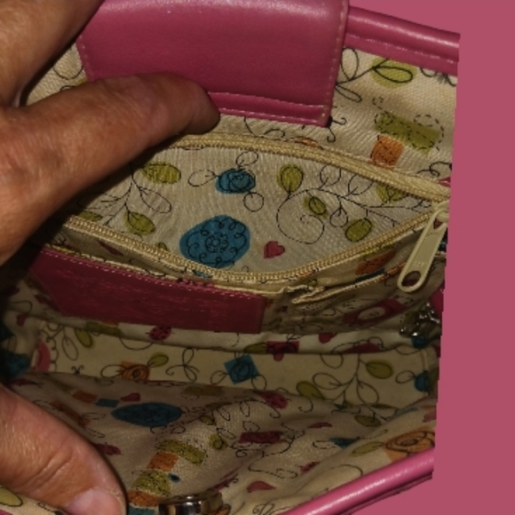 Brighton Straw and Pink Leather Shoulder Bag - Picture 5 of 5